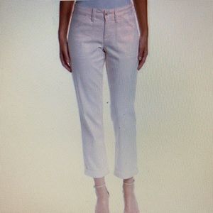 🎉Host Pick🎉NWT NYDJ Reese Pink Relaxed Chino, 16